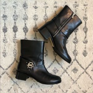 Michael Kors WOMENS TURNER BLACK ANKLE boots sz 9